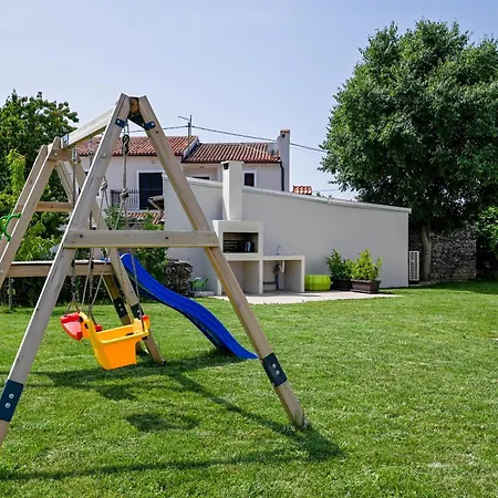 Βίλα Casa Ferata Kanfanar