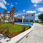וילה Casa Ferata