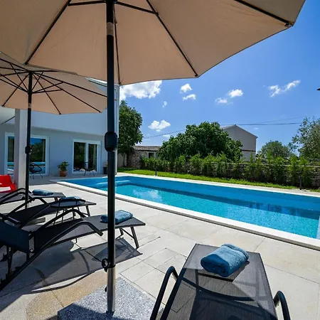 Casa Ferata * Kanfanar